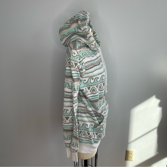PacSun Aztec Wave Print Hoodie- Multicolored- Size Small - Picture 2 of 6